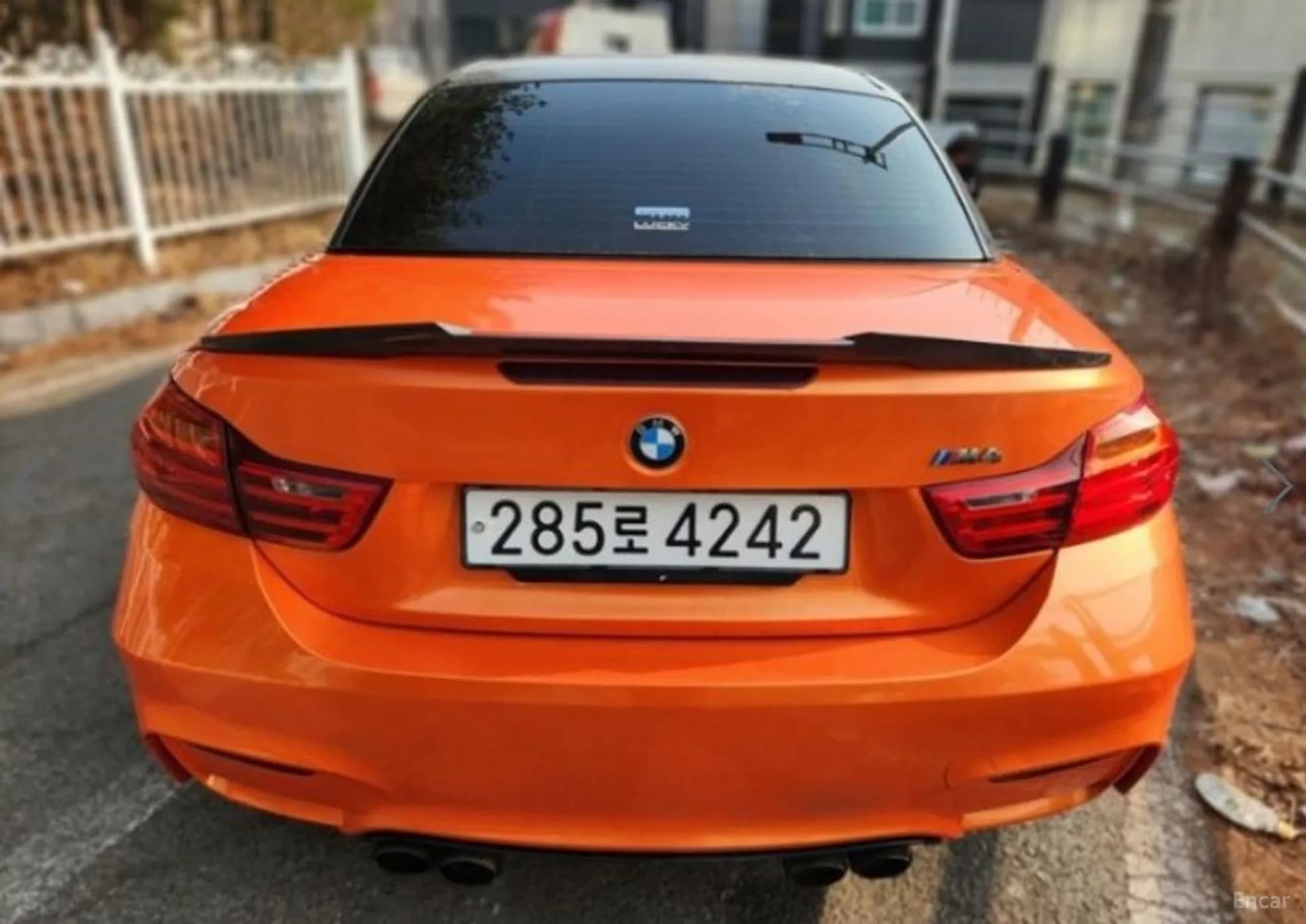 Series 4 (F32)