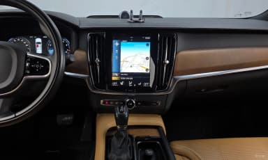 S90