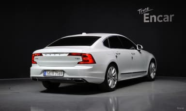 S90