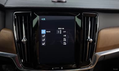 S90