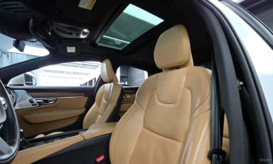 S90