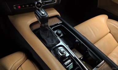 S90