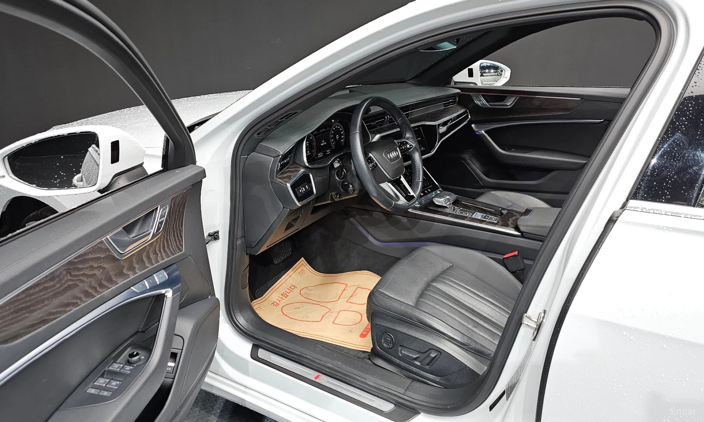 A6 (C8)
