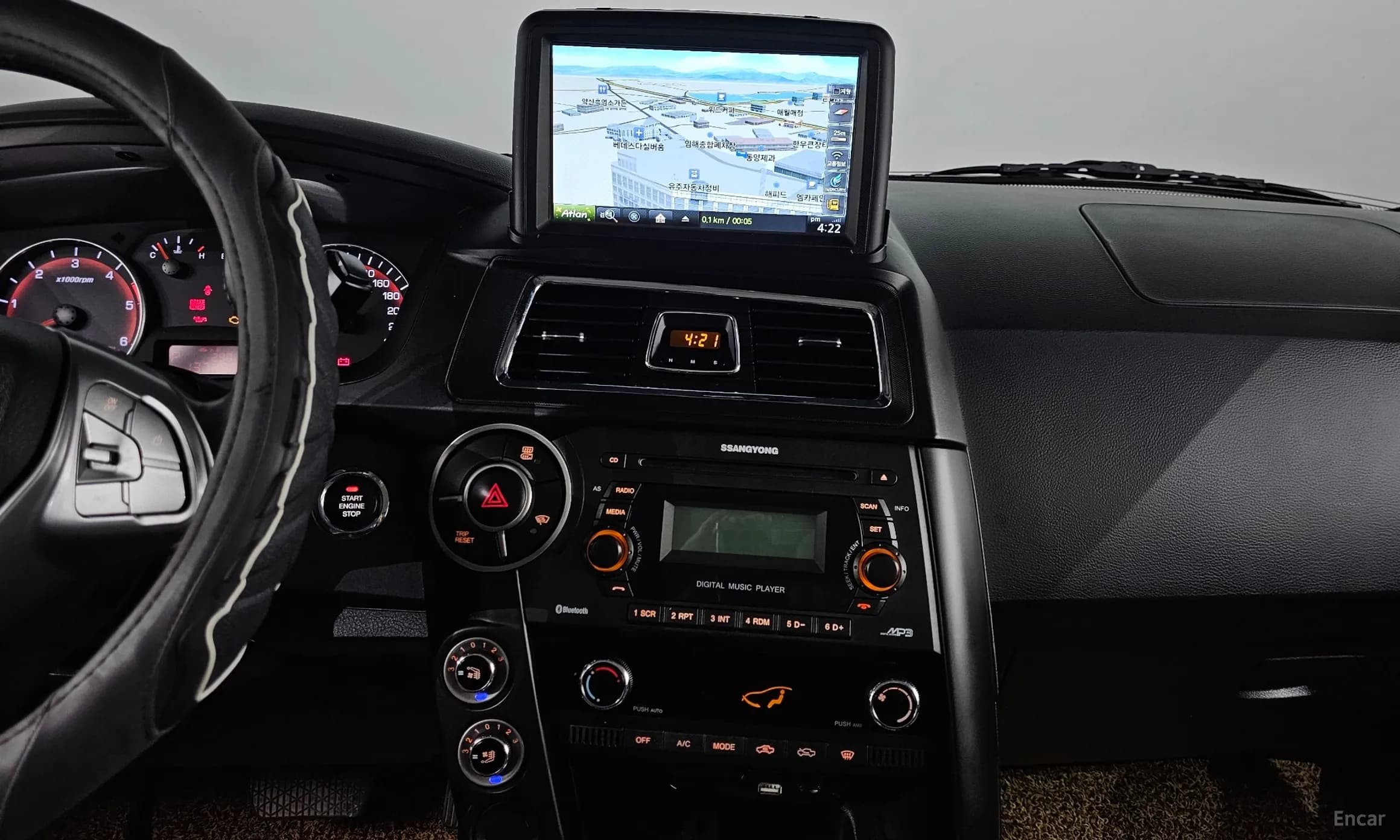 Korando Sports