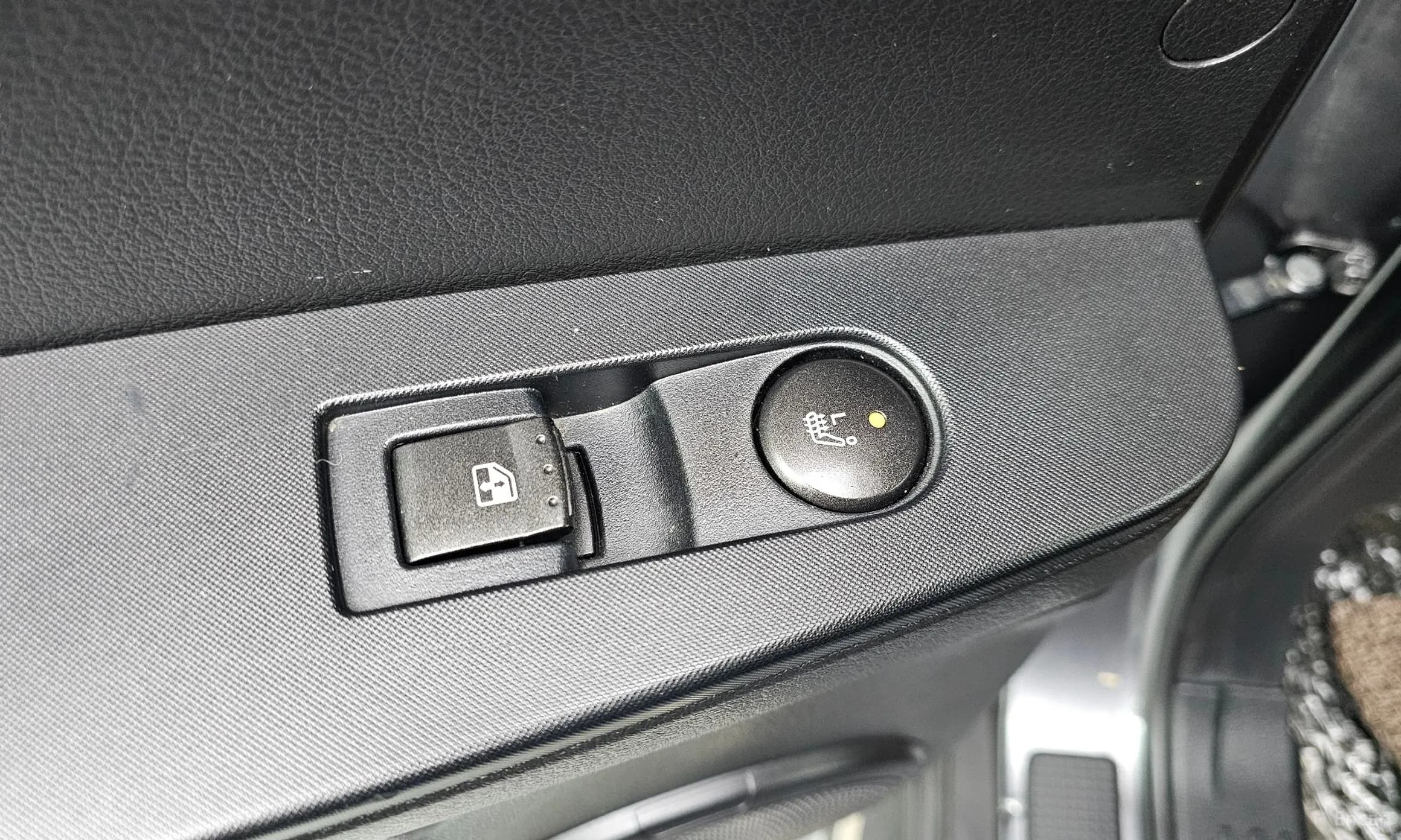 Korando Sports