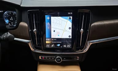 S90