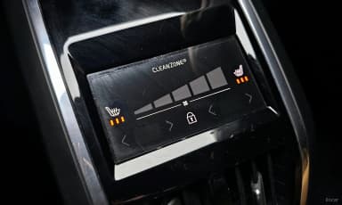 S90