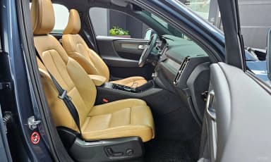 XC40