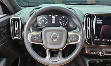 XC40
