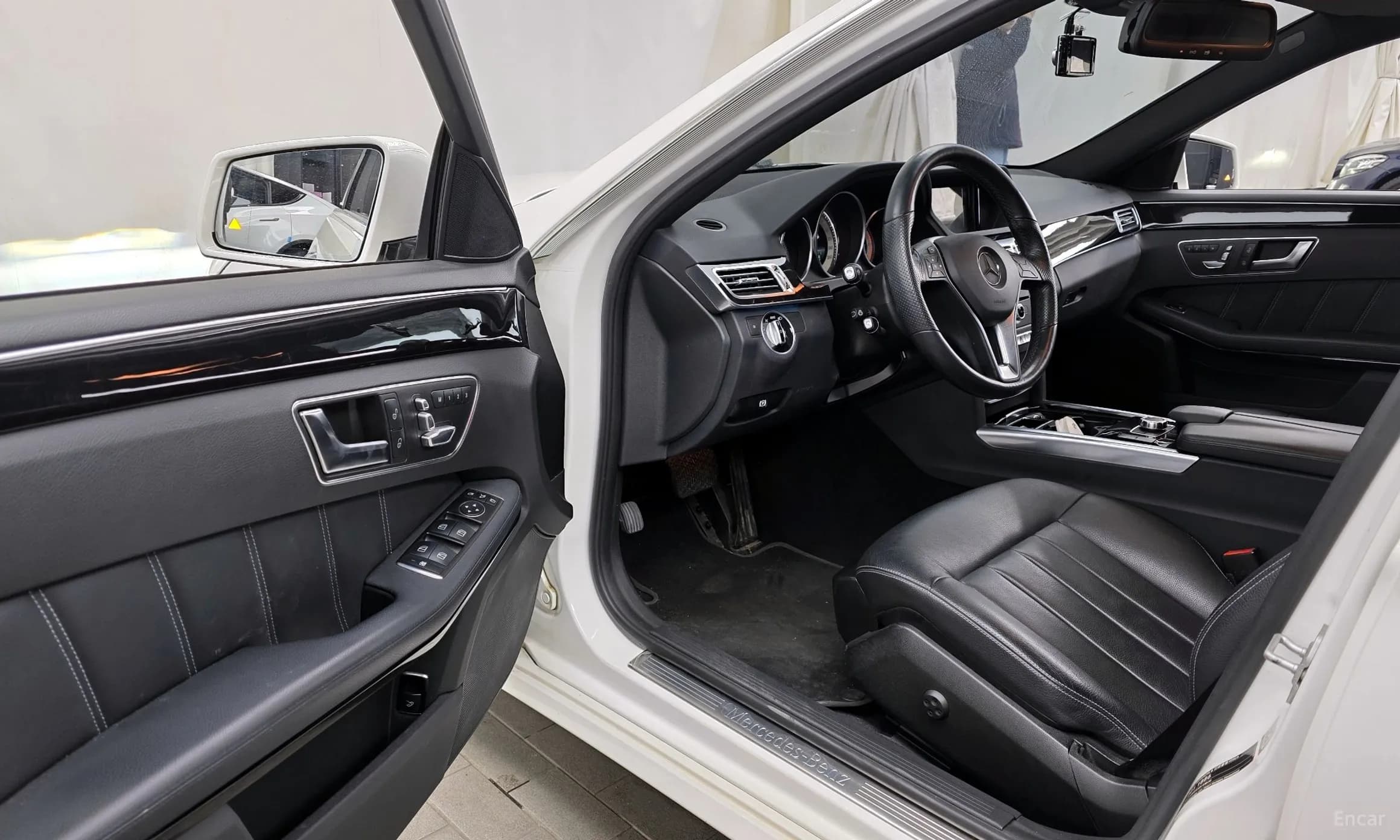 E-Class W212