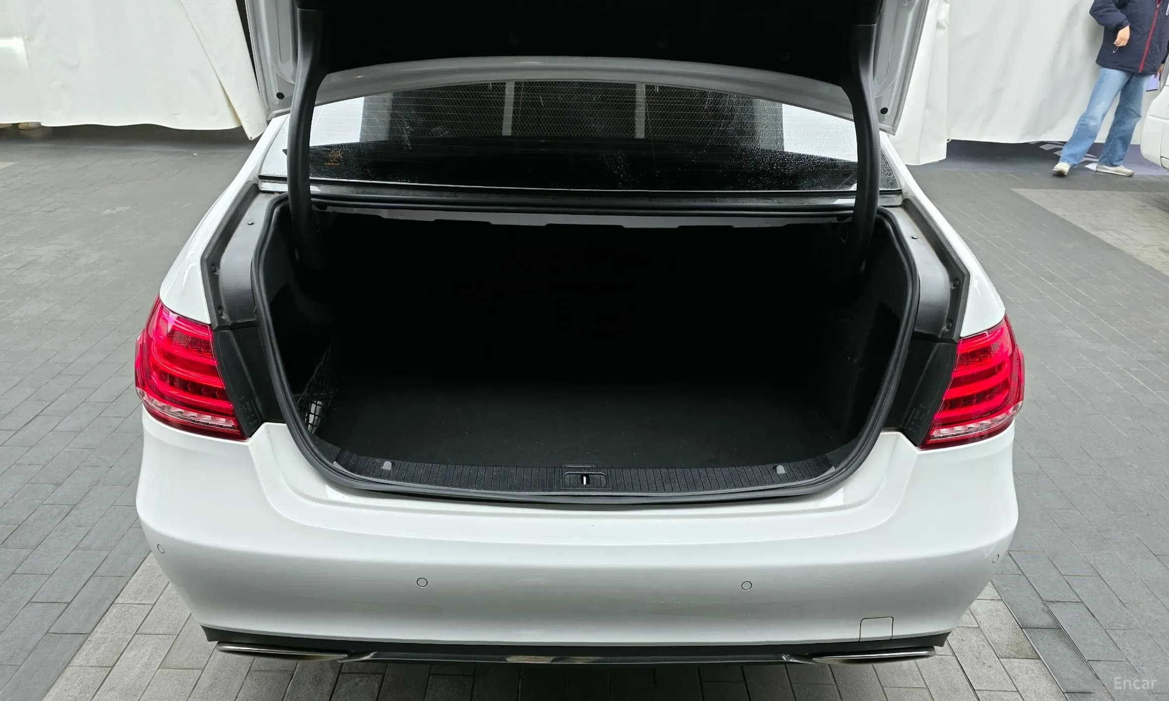 E-Class W212