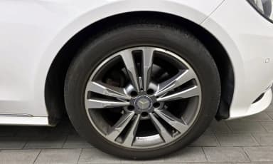 E-Class W212