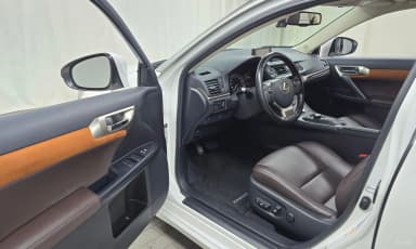 CT200h