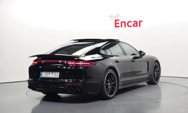 Panamera (971)