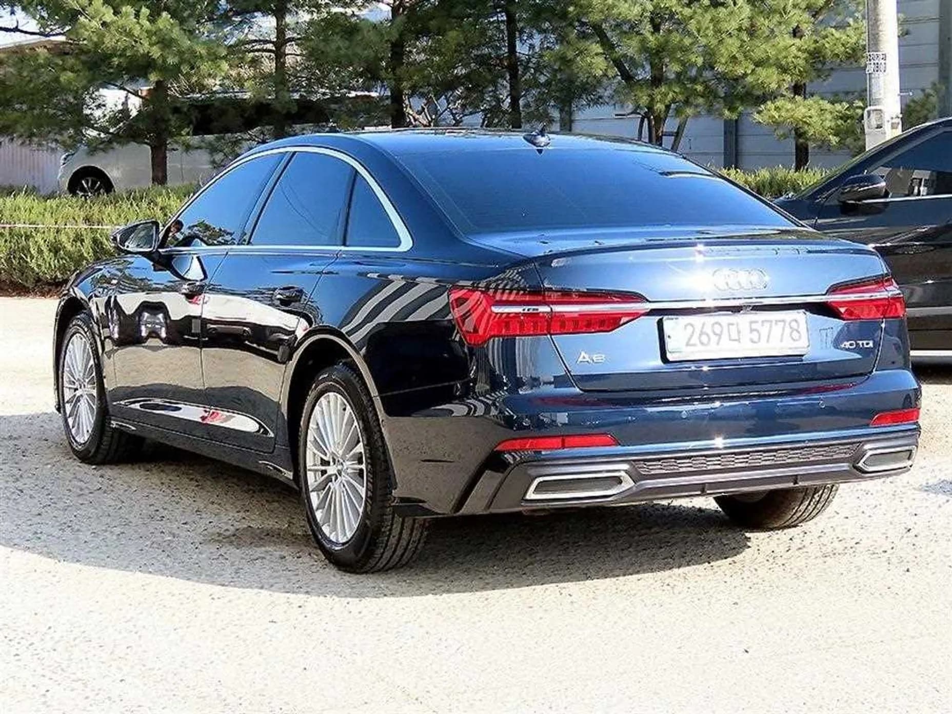 A6 (C8)