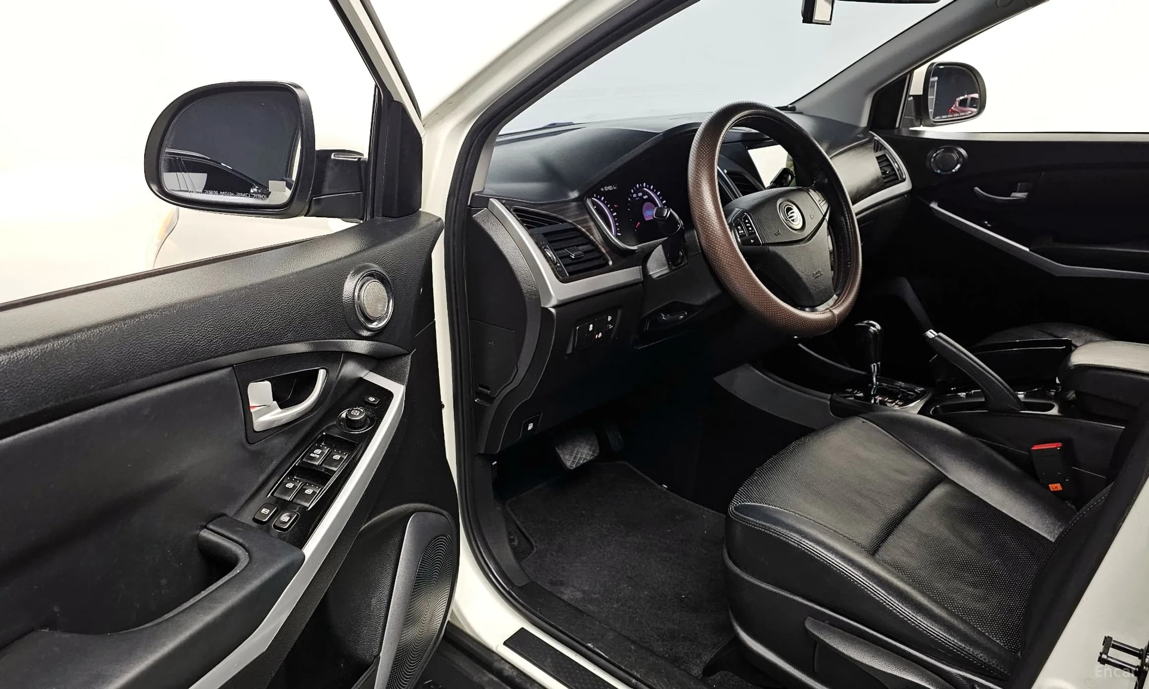Korando C