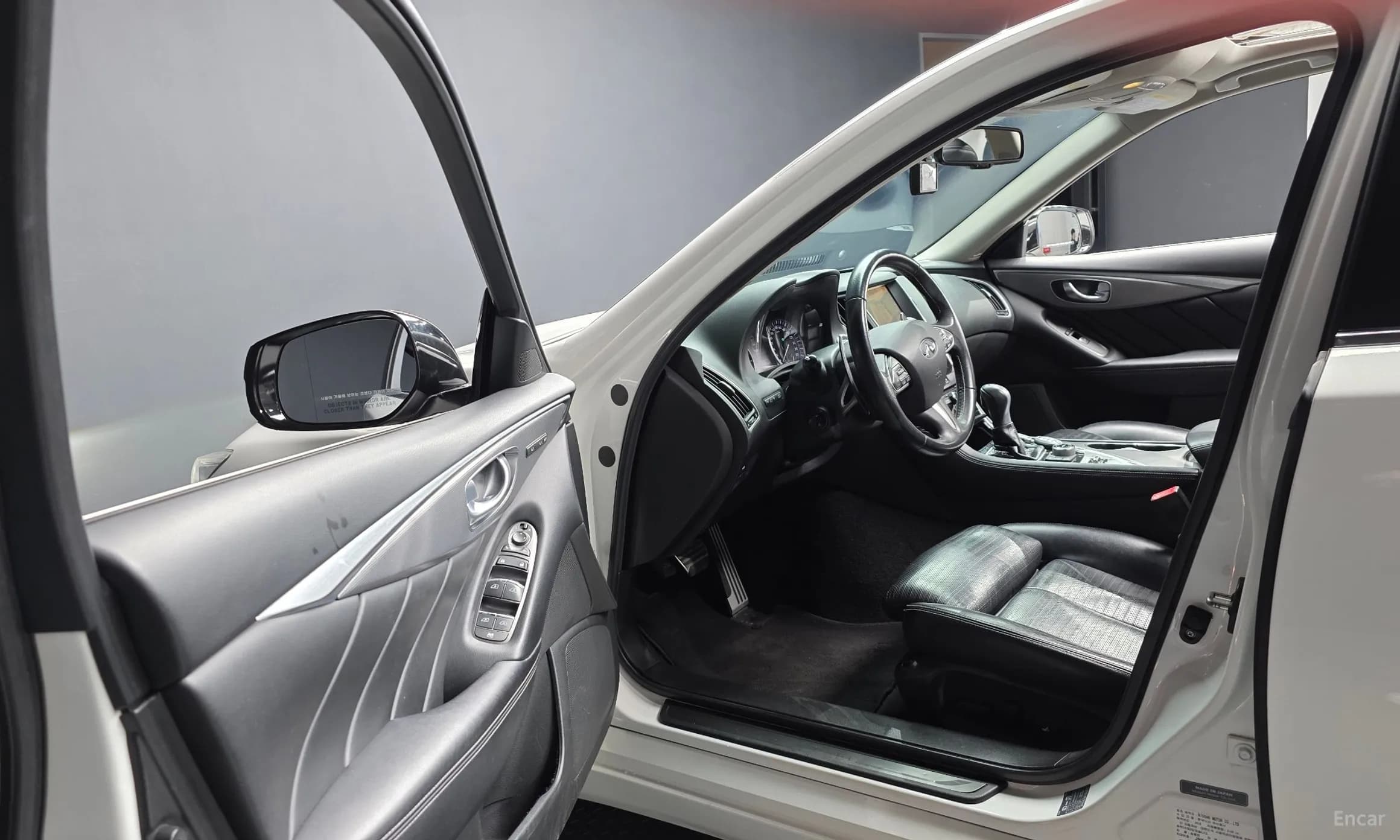 Q50