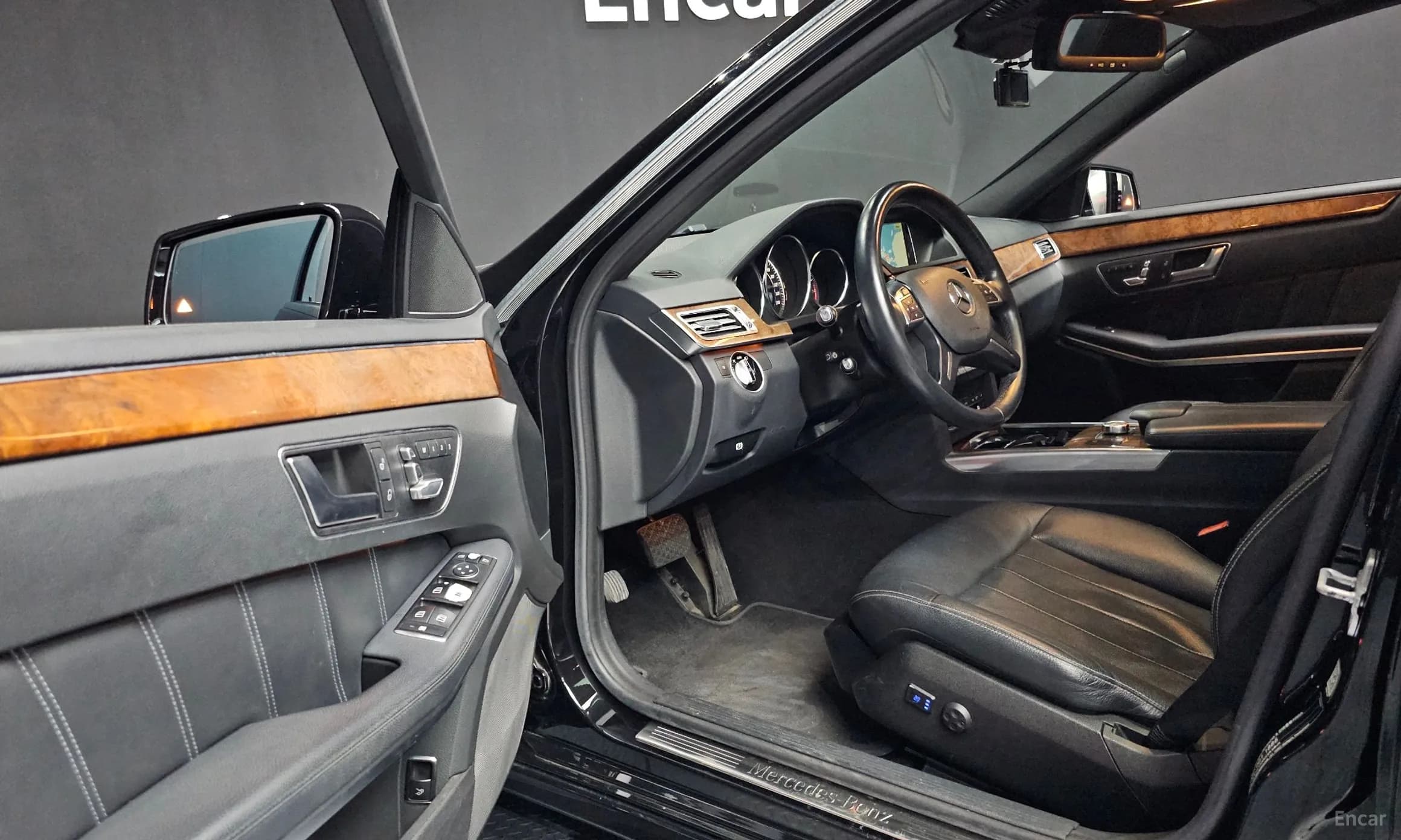 E-Class W212