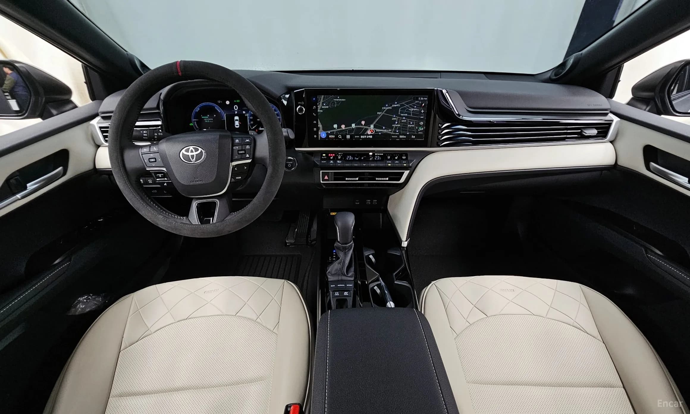 Camry (XV80)