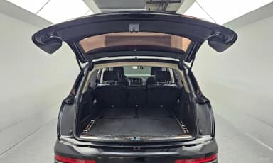 Q7