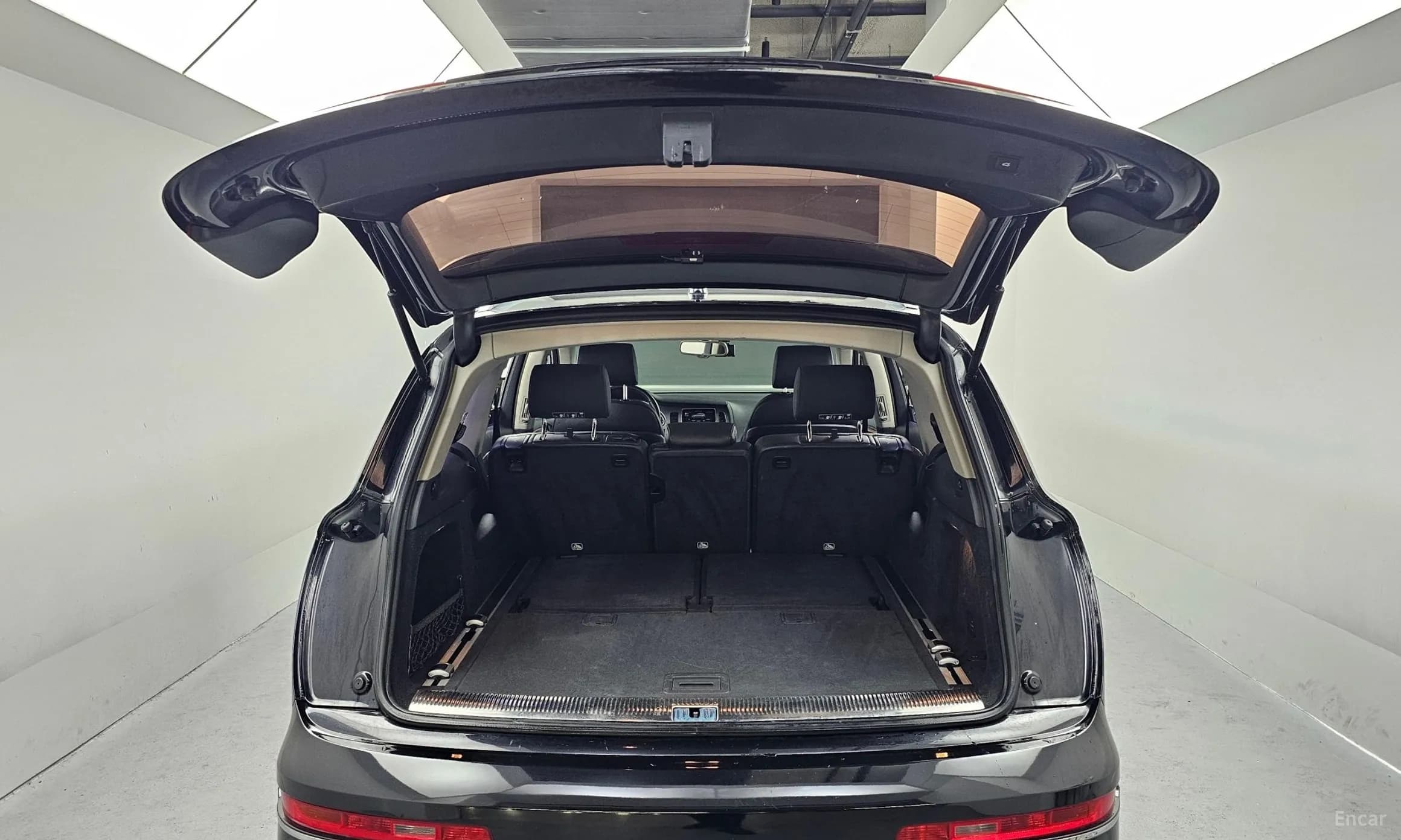 Q7