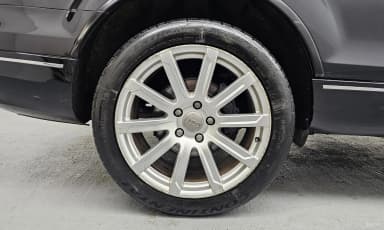 Q7
