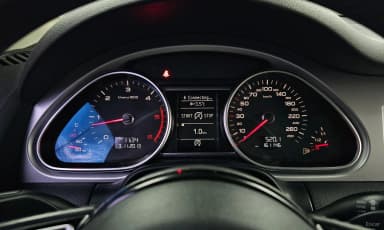 Q7