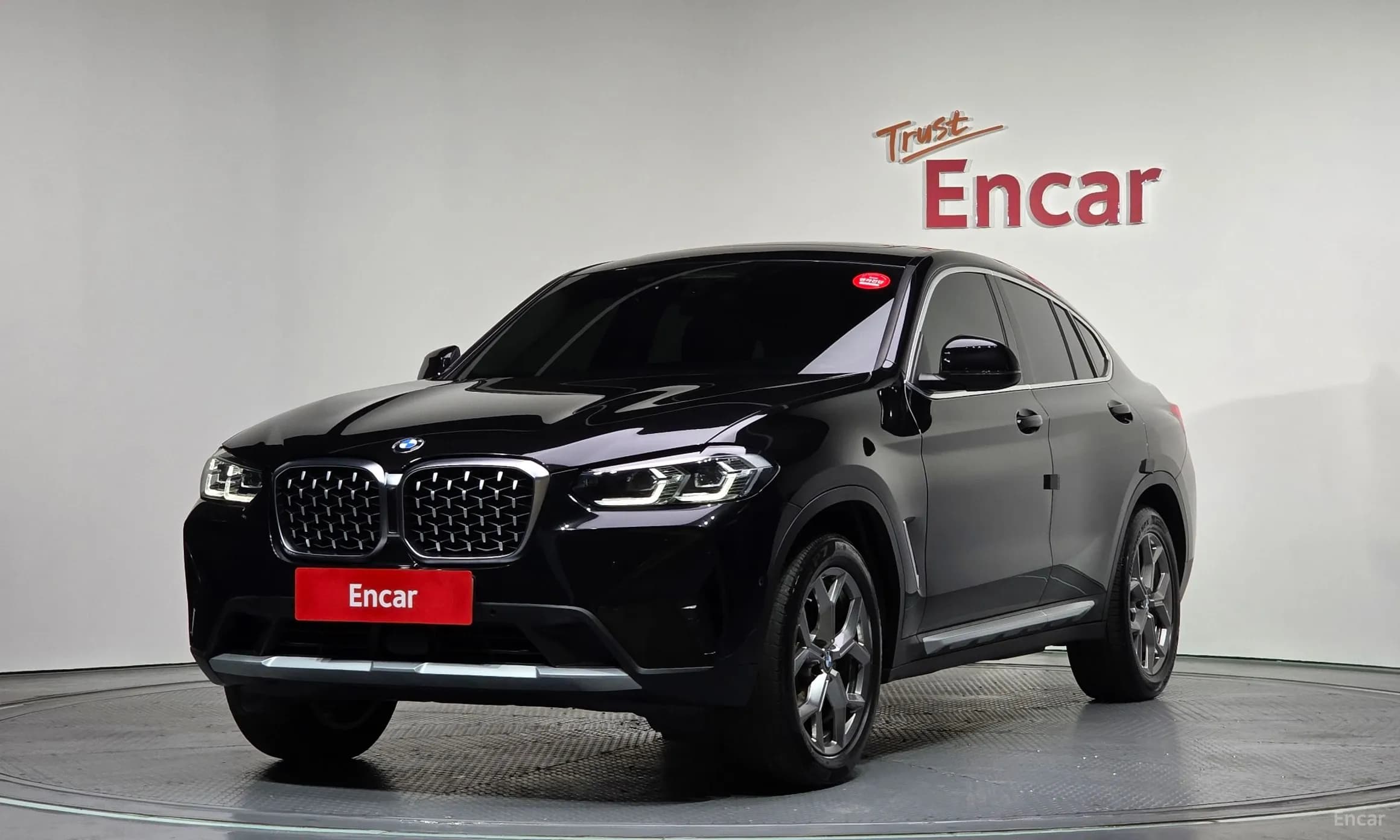 X4 (G02)