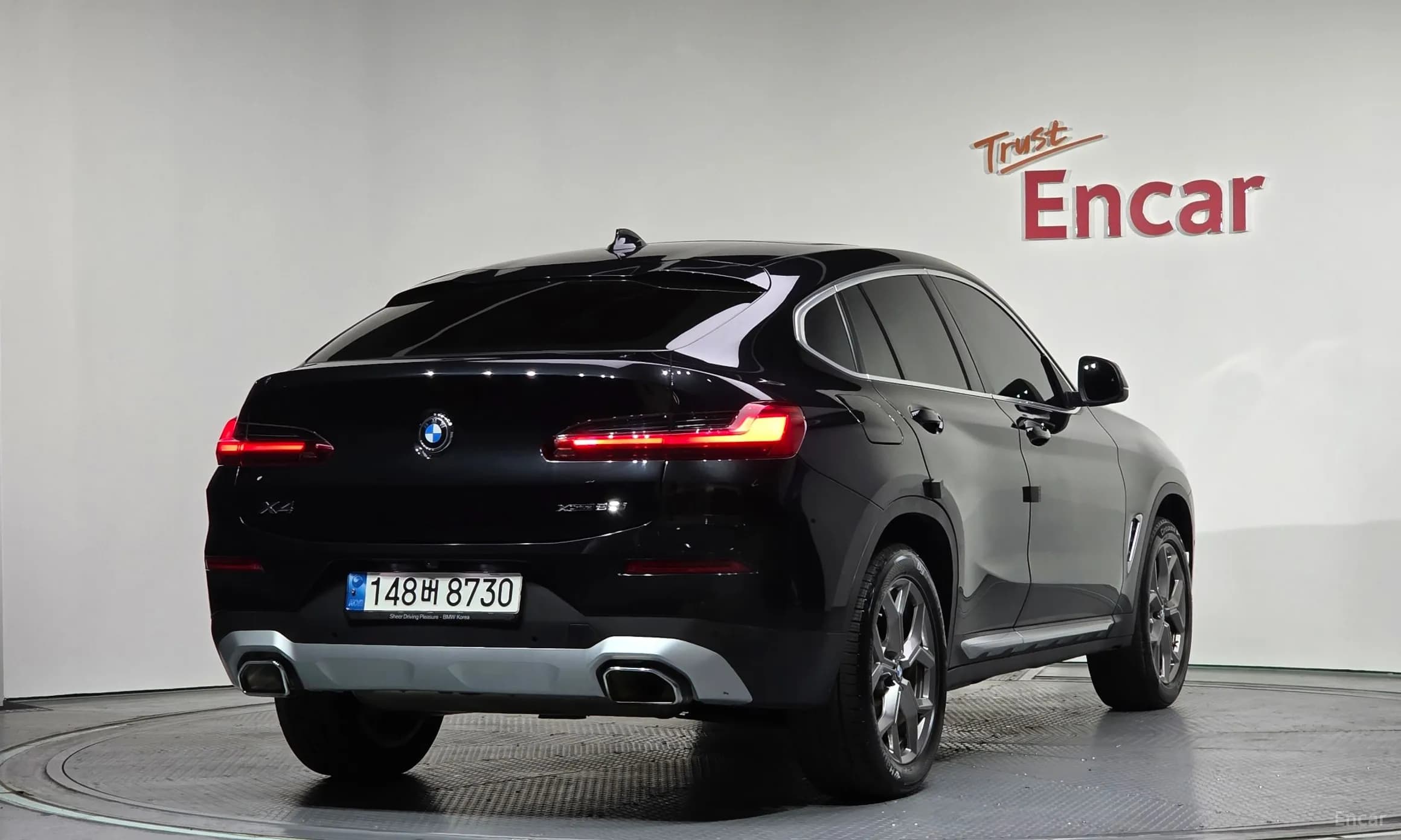 X4 (G02)