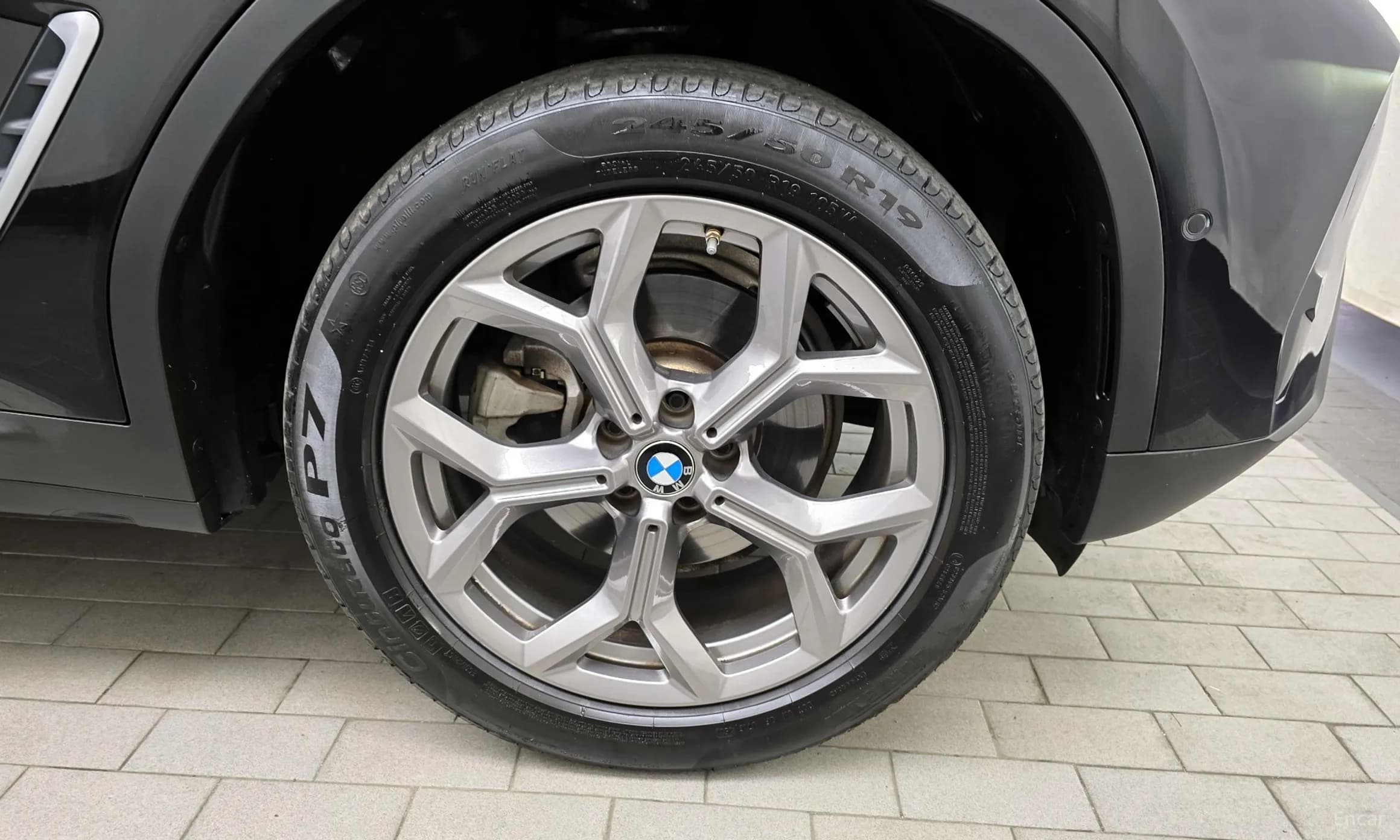 X4 (G02)