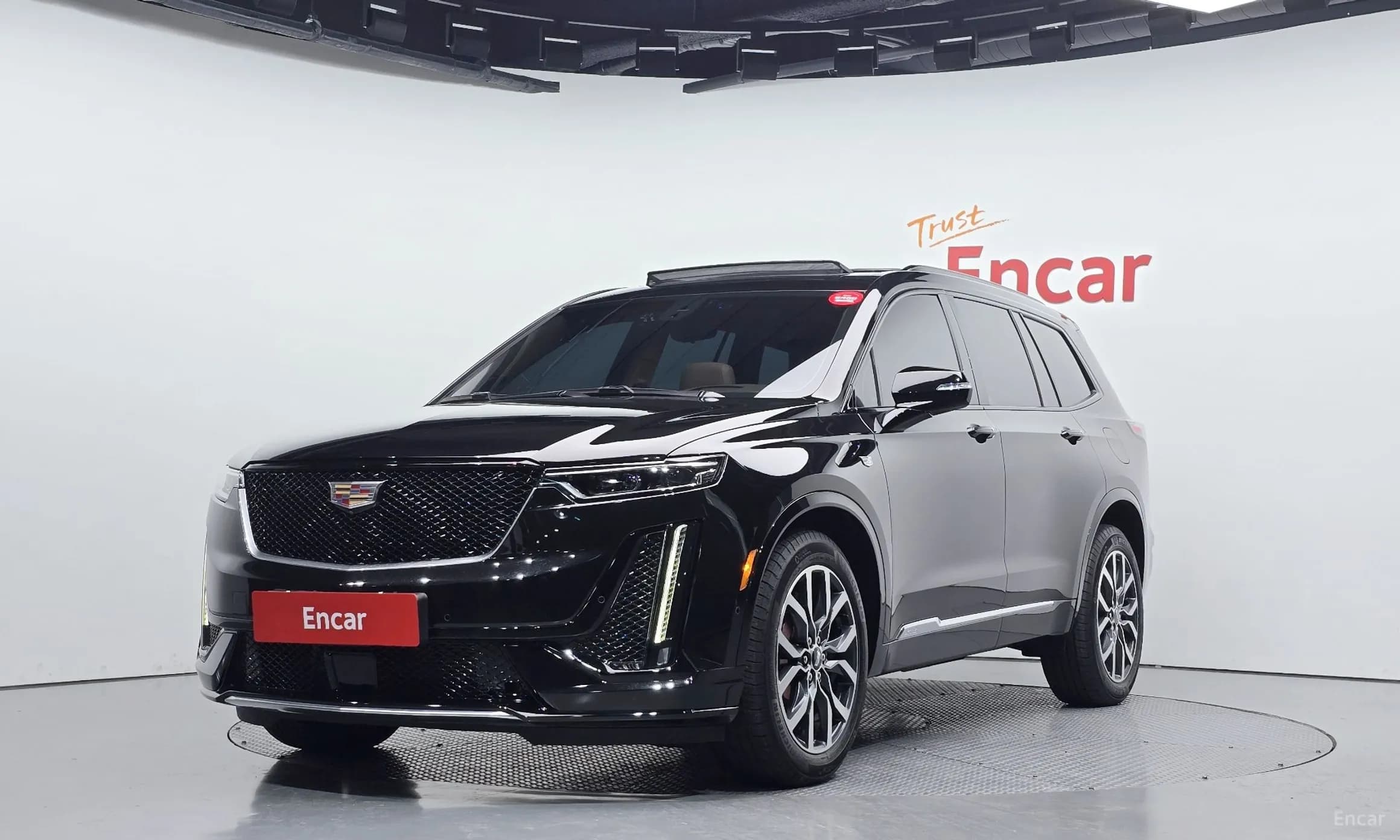 XT6