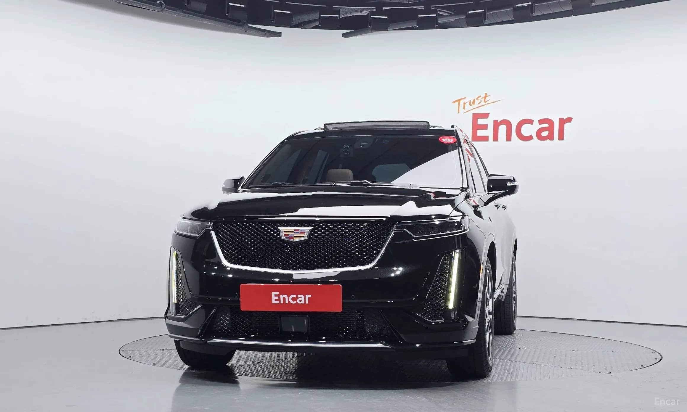 XT6