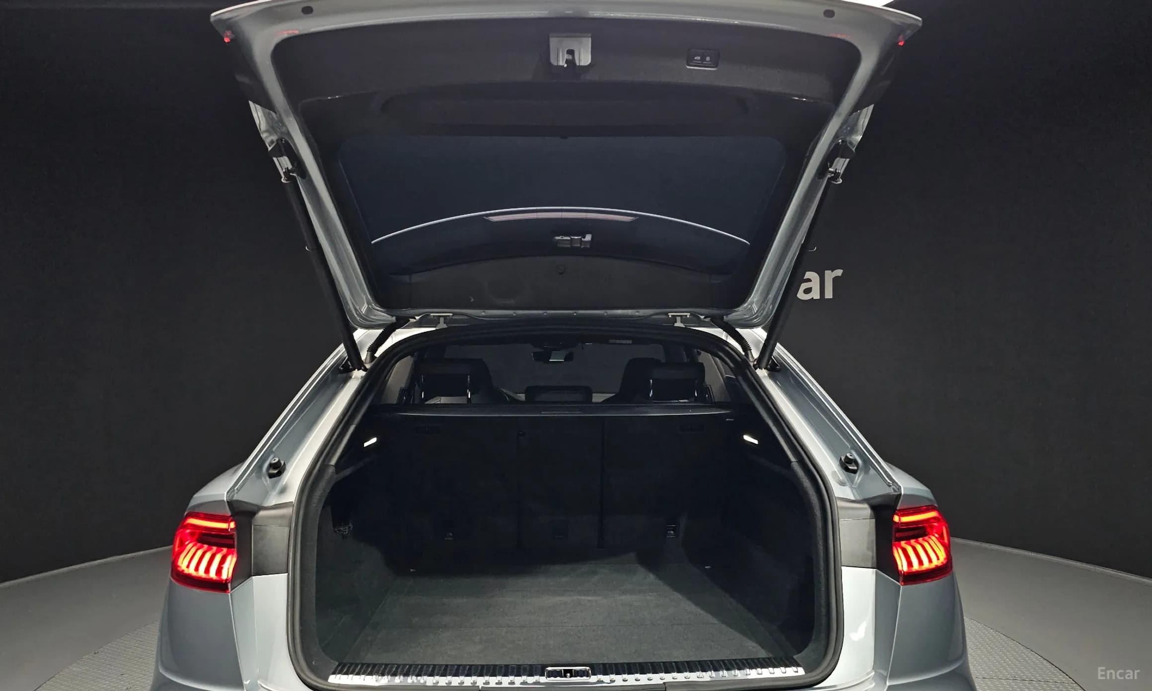 Q8 (4M)
