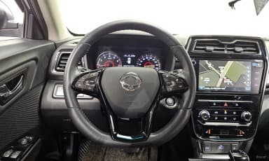 Berry New Tivoli