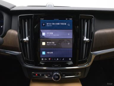 S90