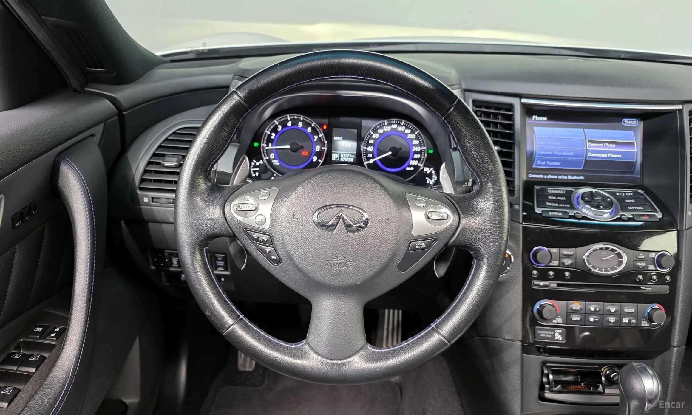 QX70
