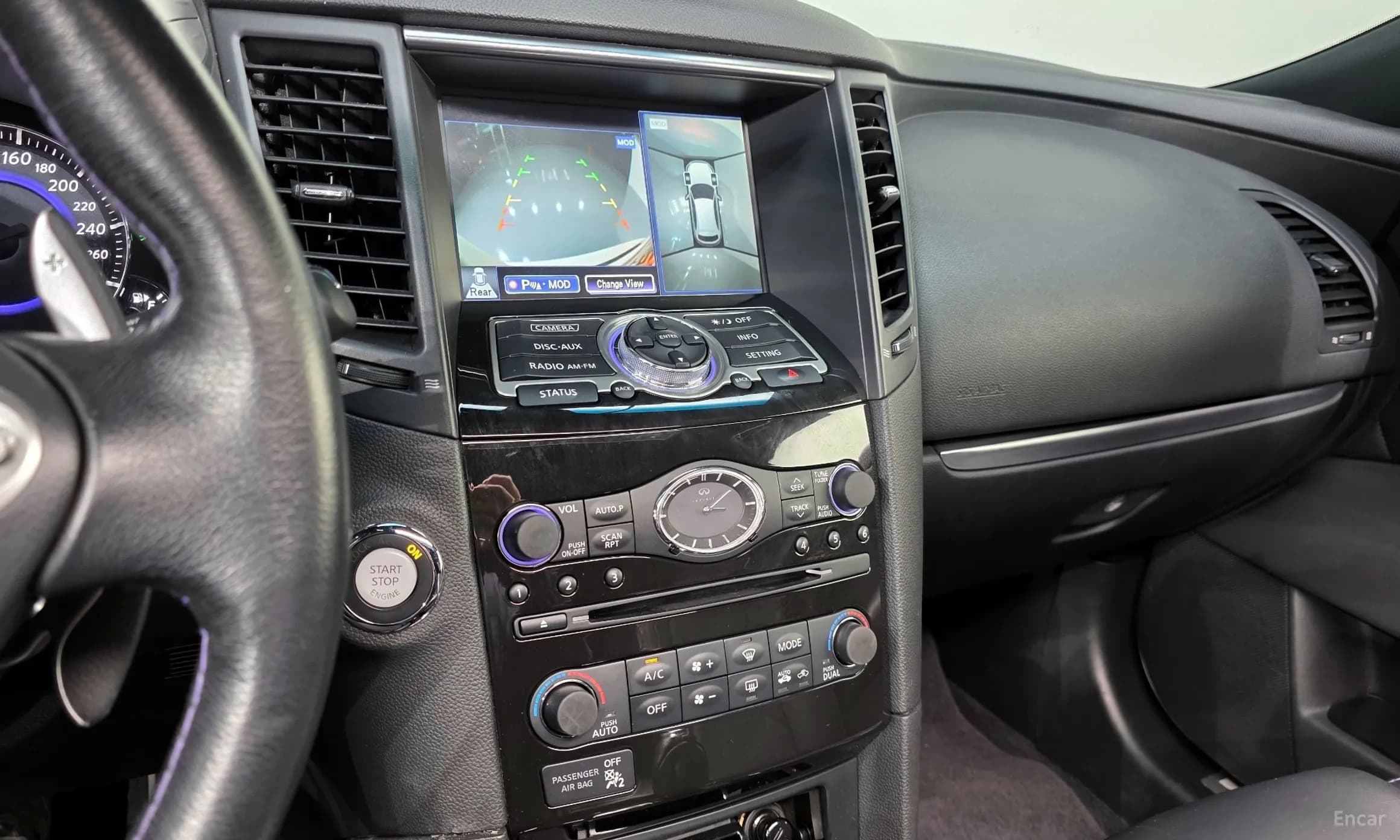 QX70