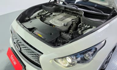 QX70