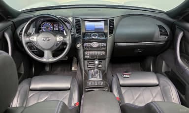 QX70