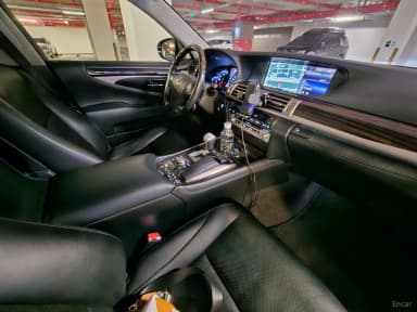 LS600hL