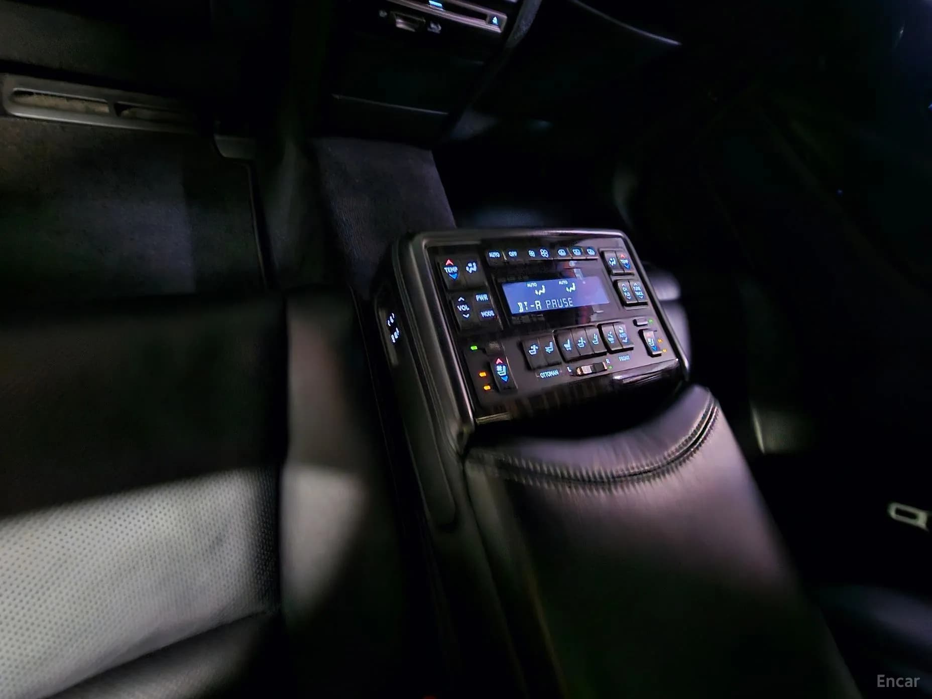 LS600hL
