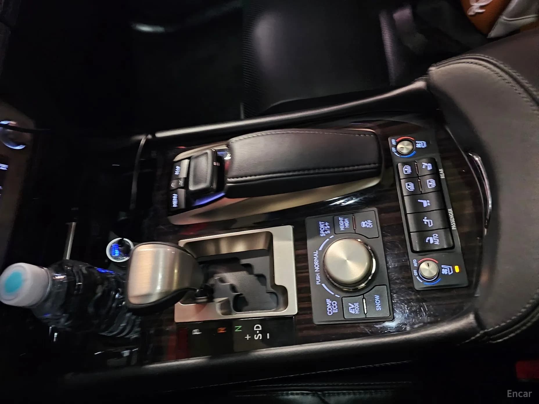 LS600hL