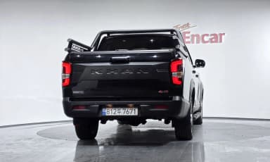 Rexton Sports Khan