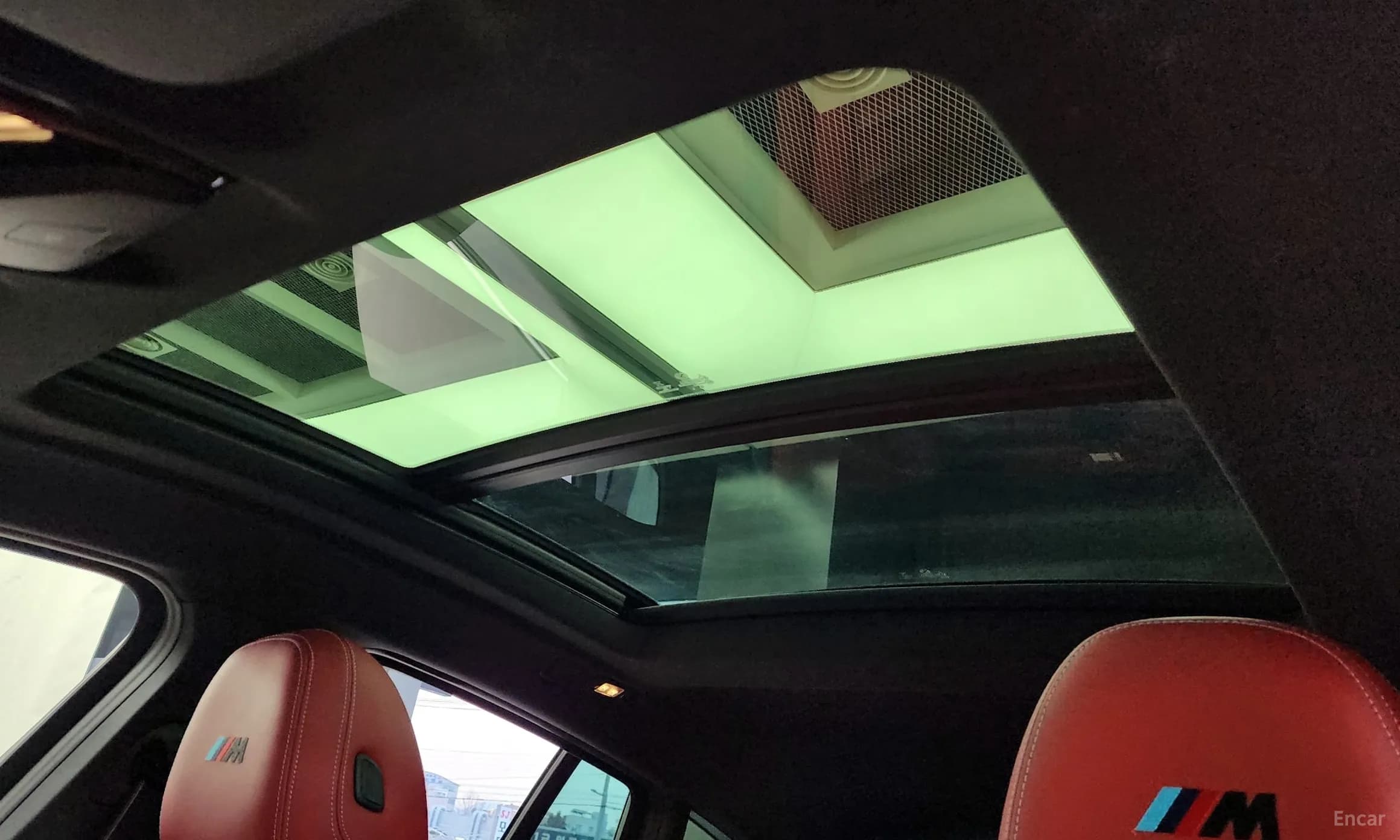 X4 (G02)
