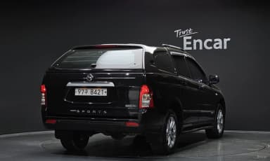 Korando Sports