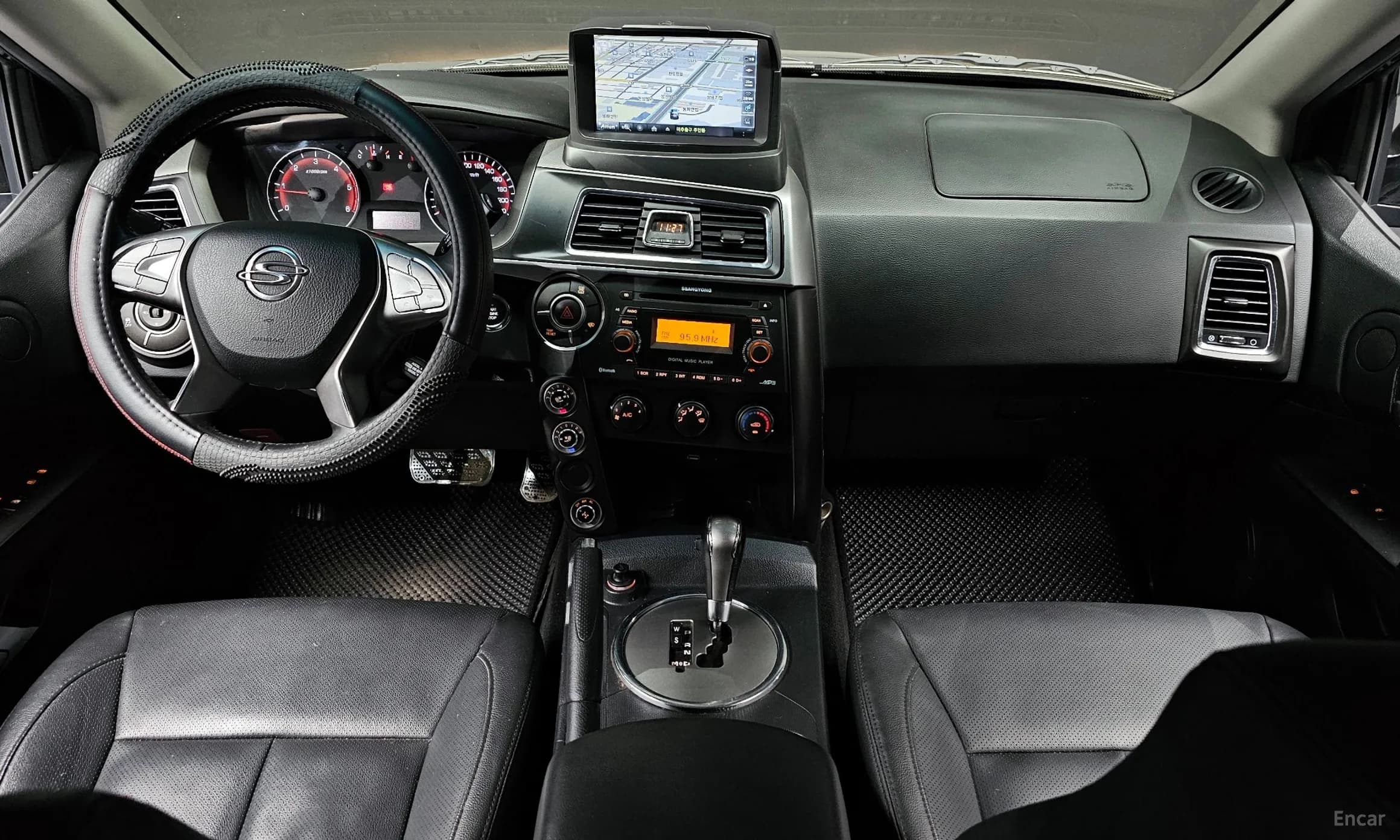 Korando Sports