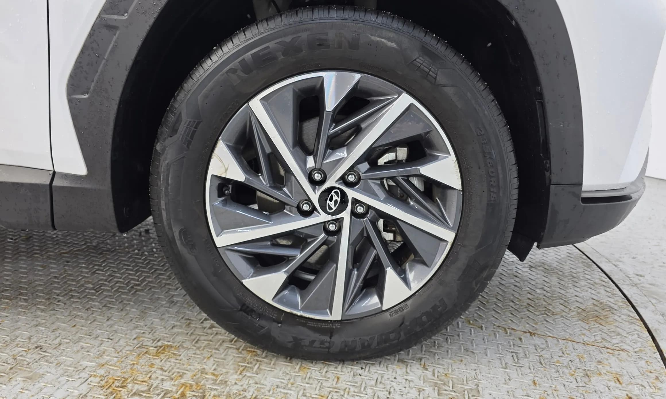 Tucson (NX4)