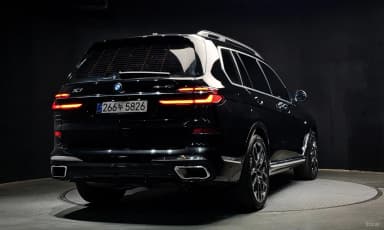 X7 (G07)