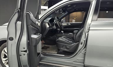 G4 Rexton
