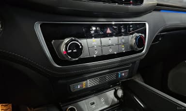G4 Rexton